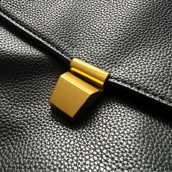 🍉Coccinelle Pebbled Leather Black Bag Shoulder Crossbody Italy - Picture 3 of 7